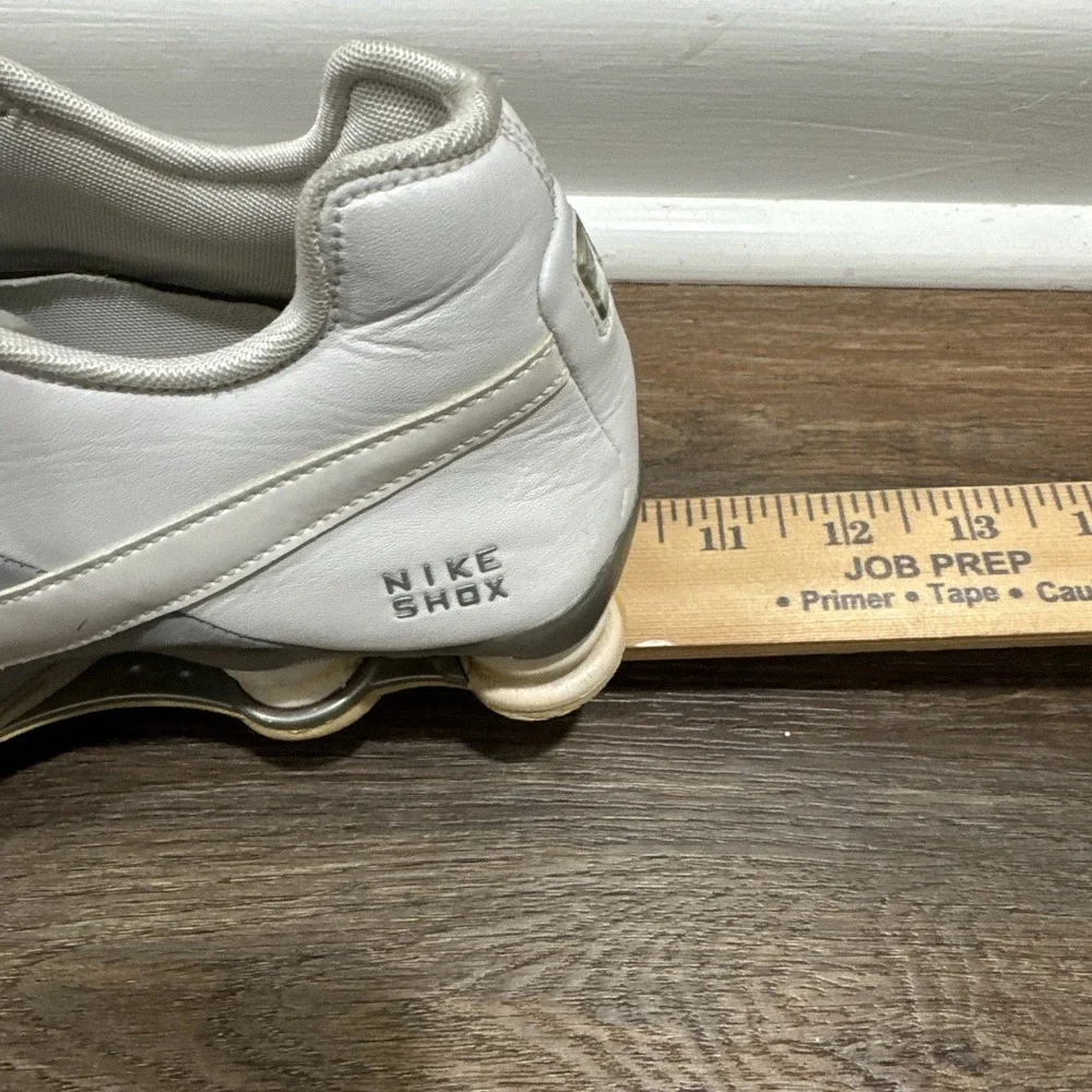 VTG 90s Y2K Nike Shox White Gray Sz 7.5 Collectible Old‎ READ